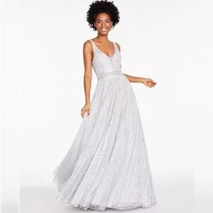 NWT Say Yes to the Prom Jrs Mesh Embellished-Waist Glitter Formal Gown Sz 1